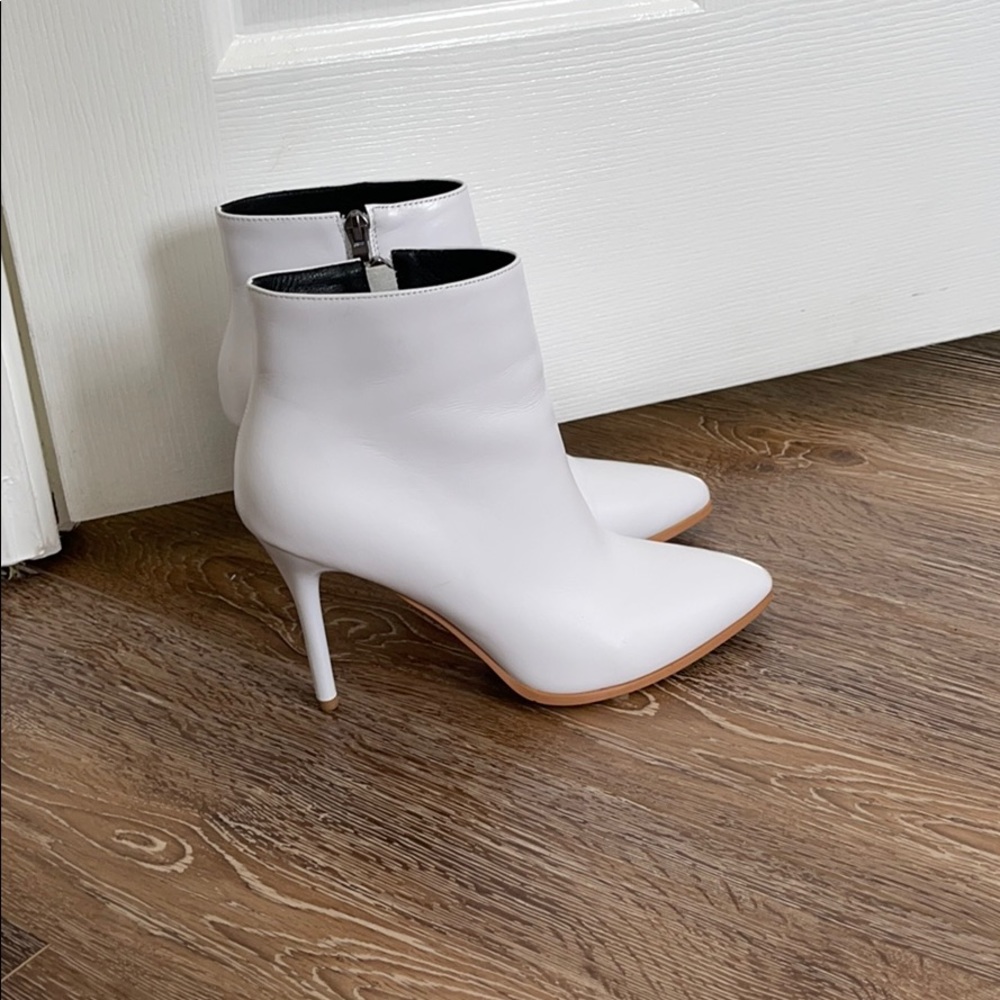 Amazon White Booties